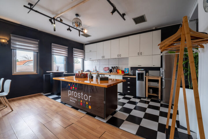 prostor-8